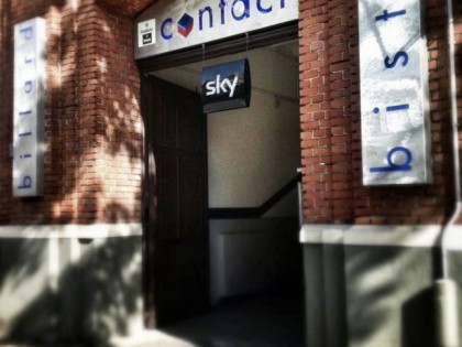 Foto:  Contact